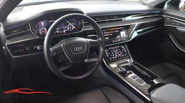 Audi A8 - 11