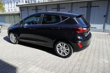 Fahrzeugabbildung Ford Fiesta Titanium X