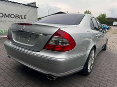 Fahrzeugabbildung Mercedes-Benz E 350 E 350 4Matic Distronic Lenkrad/ Standheizu