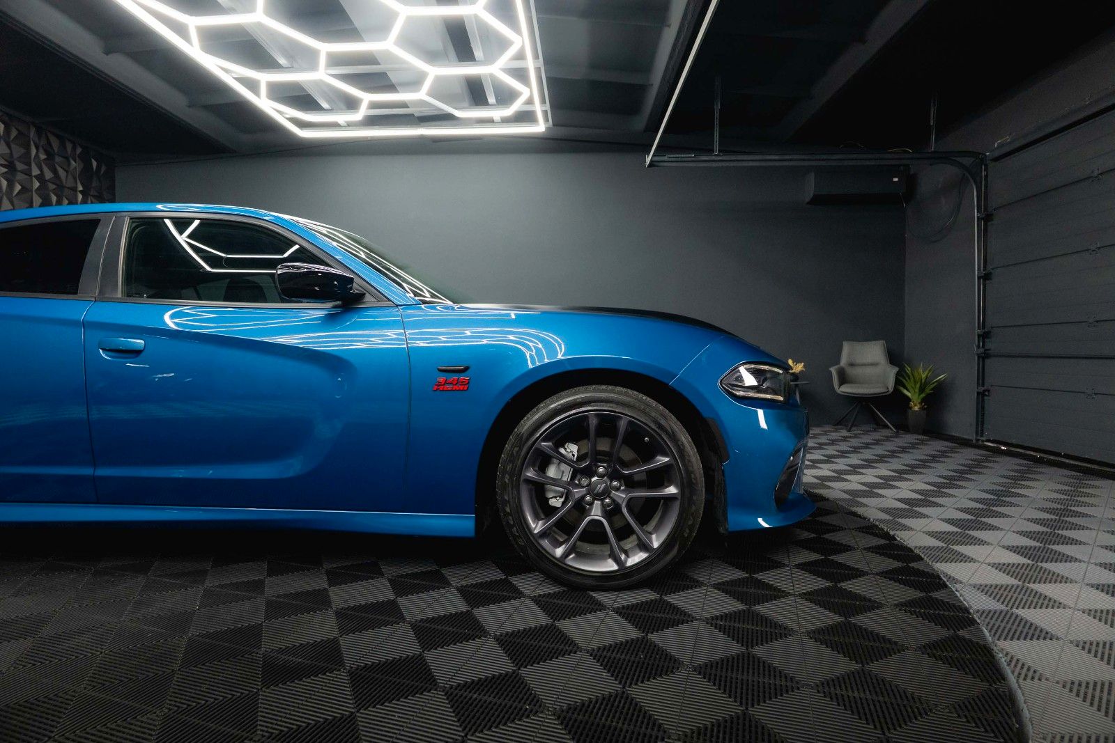 Fahrzeugabbildung Dodge Charger 5.7 V8 HEMI R/T DAYTONA Performance