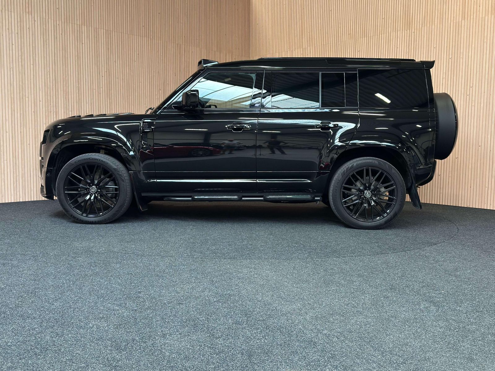 Land Rover Defender Defender 110 3.0 D MHEV D250 Hard Top S imagem 2