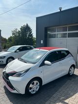 Toyota Aygo AYGO x-pose - Toyota: Weiß, Aygo