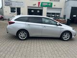 Toyota Auris Touring Sports Hybrid Design Edition - Toyota Auris: Kombi, Sports