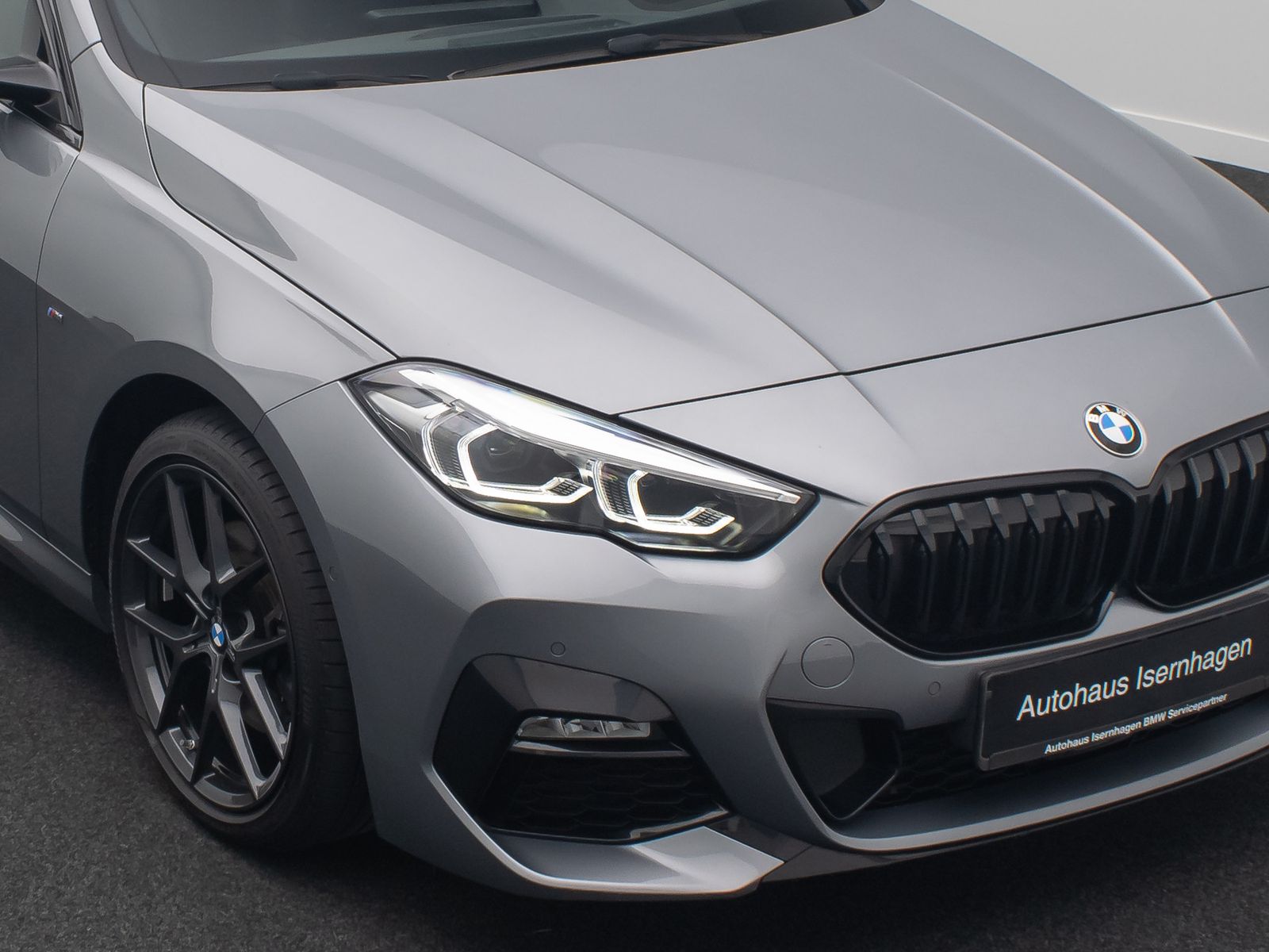 Fahrzeugabbildung BMW 218i Gran Coupé M Sport Kamera DAB HUD Panorama
