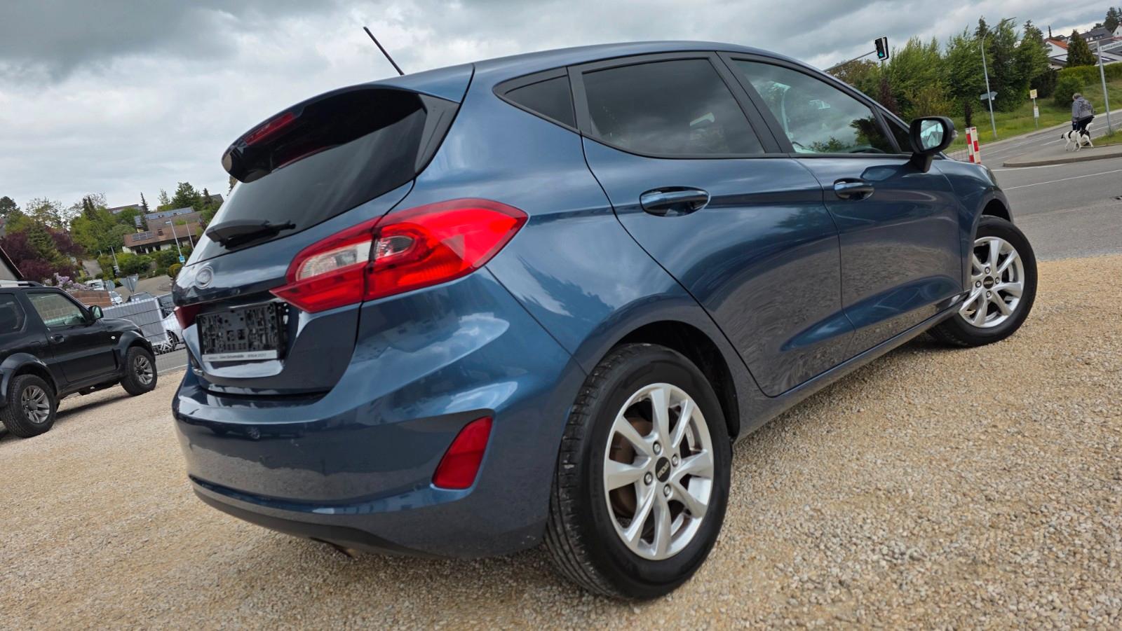 Ford Fiesta+GARANTIE+NAVI+SITZ+PARK+TÜV+1HAND+CARPLAY