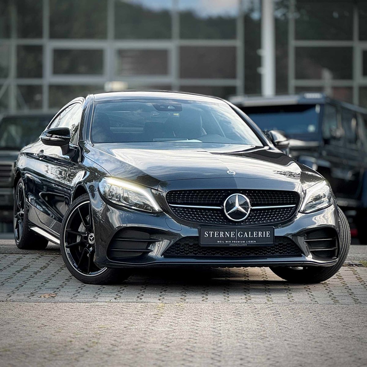 Mercedes-Benz C 300 AMG-LINE/RÜCKFAHRK/LED/KEYLESS/AMBIENT/ imagem 2