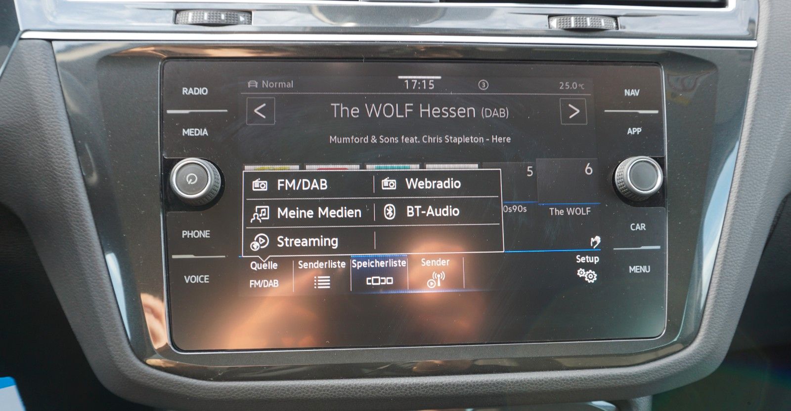 Fahrzeugabbildung Volkswagen Tiguan Elegance 4M, Kamera, Navi, AHK, IQ.Light