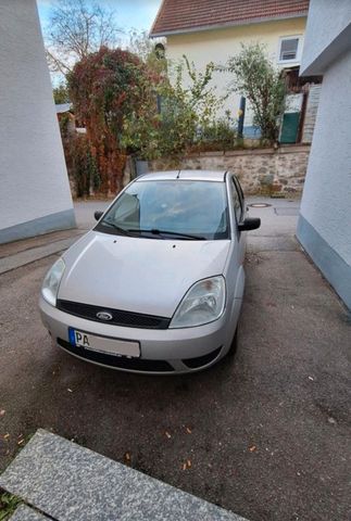 Ford Fiesta 1,4 16V Ambiente Ambiente