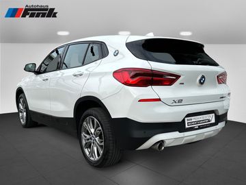 BMW X2 sDrive18i  LED RFK Navi Tempomat Klimaaut.