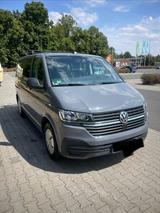 Volkswagen T6.1 Multivan, 2.0 TDI,  AHK, Standheizung - gebrauchte VW T6 Multivan aus dem Jahr 2023