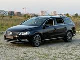 Volkswagen Passat Variant Exclusive/KAMERA/SHZ/MASSAGE/2.0 - Volkswagen Passat Variant in Mannheim