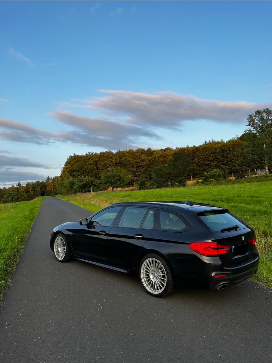 BMW 530d xDrive; M Paket;Shadowline;HUD;Komfortsitze