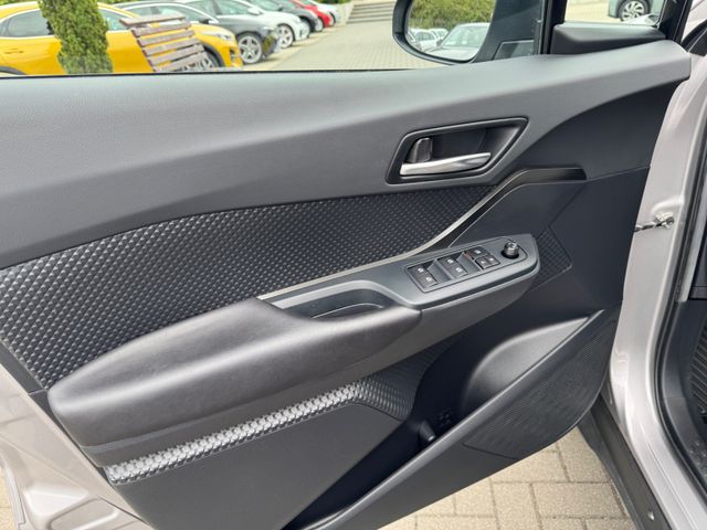 Toyota C-HR  Flow