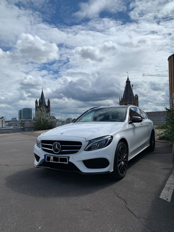 Image of Mercedes-Benz C 400