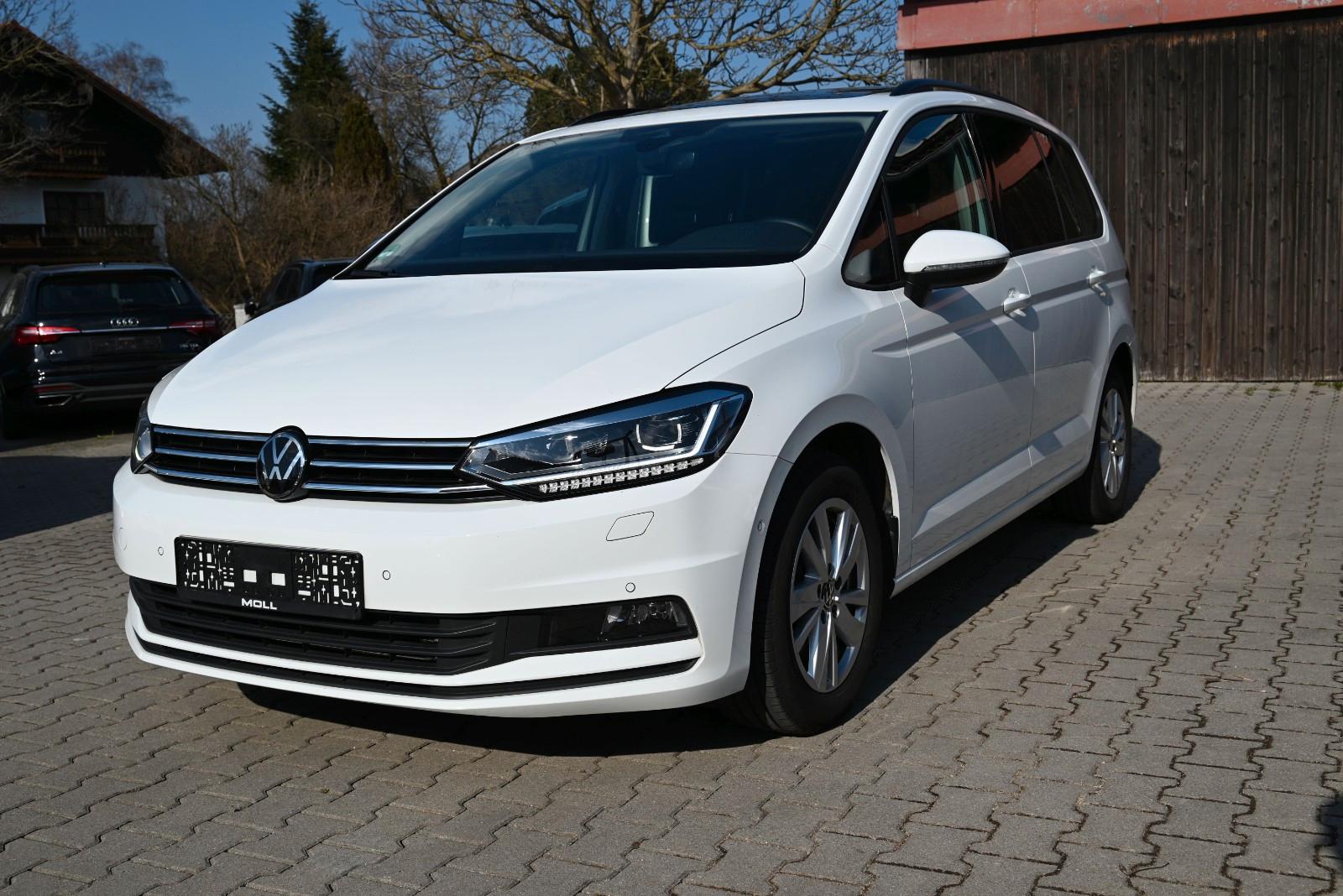 Volkswagen Touran Highline/Voll/Standhzg/AHK/Panorama