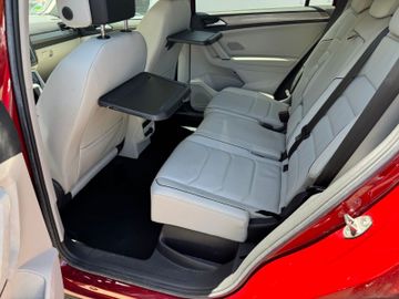 Volkswagen Tiguan Allspace - 10