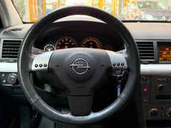 OPEL Vectra GTS 3.2 V6|Xenon|SHZ|PDC|Klima|1.Hand OPEL Vectra GTS 3.2 V6|Xenon|SHZ|PDC|Klima|1.Hand