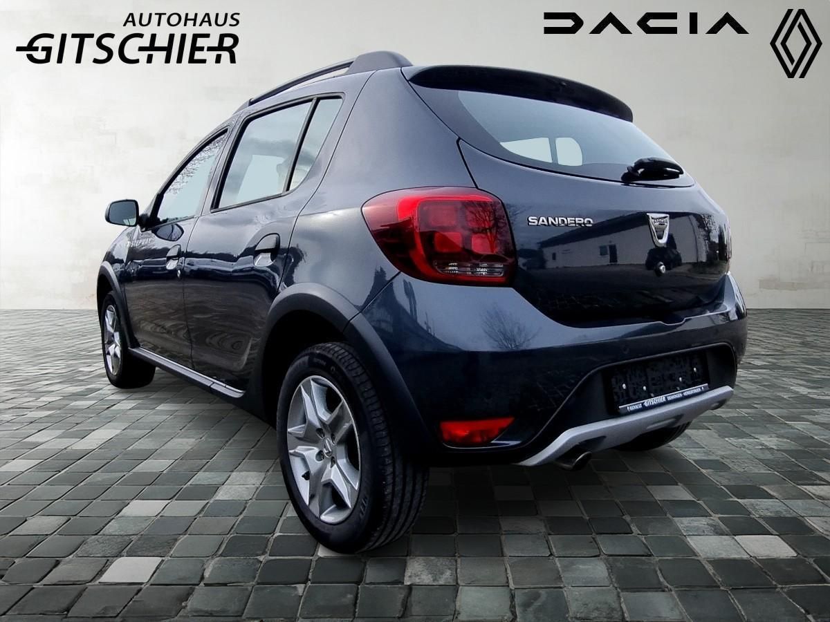 Fahrzeugabbildung Dacia Sandero Stepway Prestige TCe 100