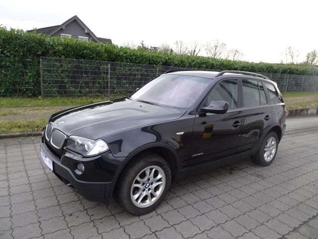 BMW X3 xDrive20d / Automatik / AHK