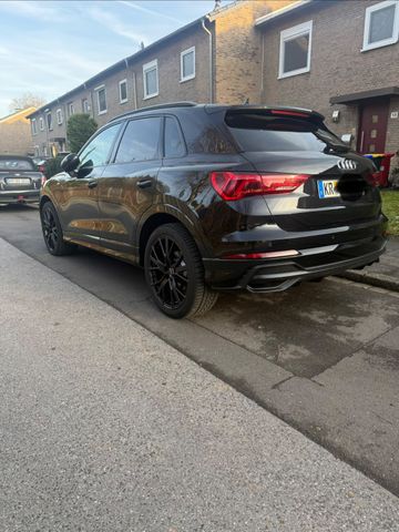 AUDI Q3 35 TDI S tronic S line SHZ AHK Xenon PDC Navi