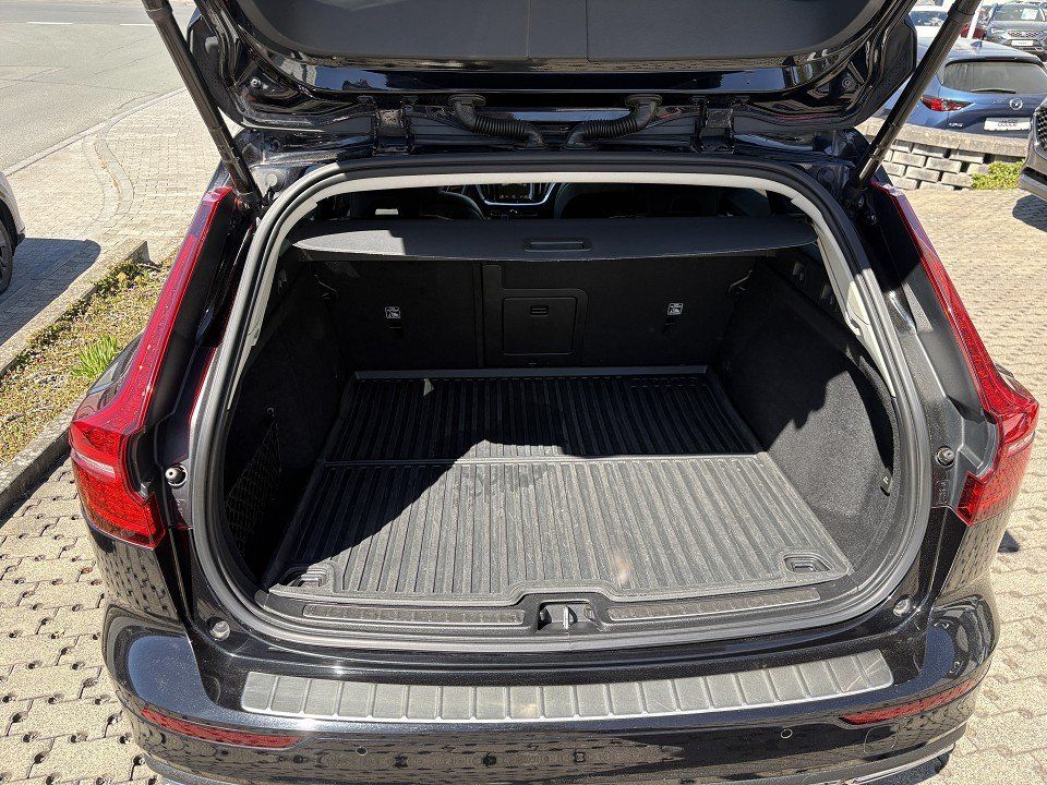 Volvo V60 T6 341PS AWD PHEV Pano Harman-Kardon Sound foto 11