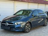 Mercedes-Benz A 180 -Klasse  LED Navi Teilleder Kamera