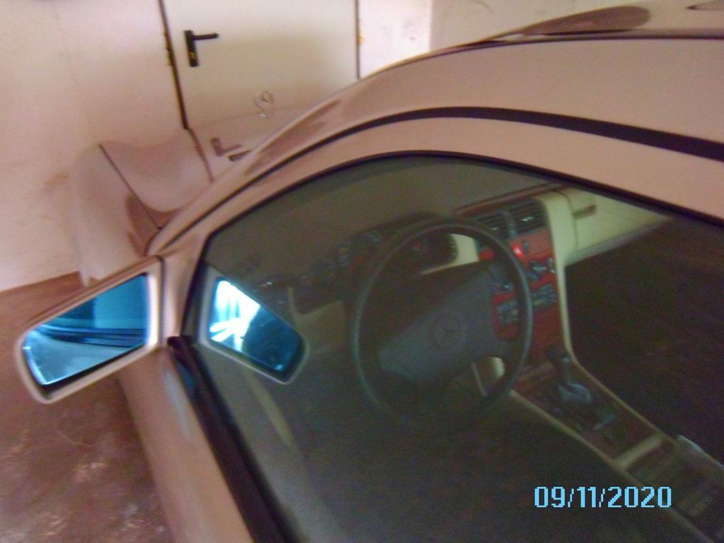 Mercedes-Benz Mercedes 230 E Typ210