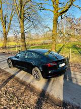 Tesla Model 3 SR* AMD*LFP* 5,60€/100km* 419km bei 100% - Tesla MODEL 3 SR Gebrauchtwagen