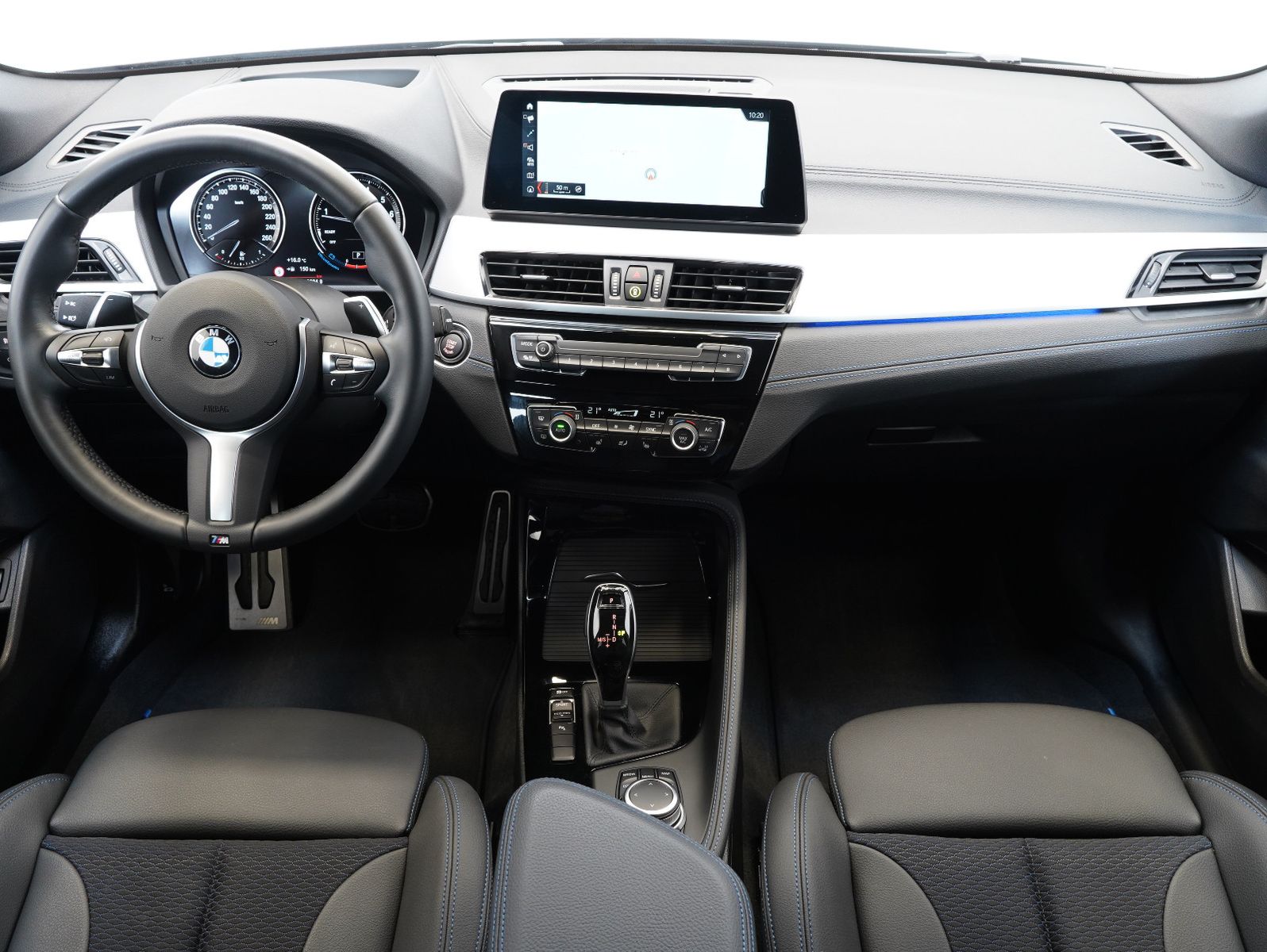 Fahrzeugabbildung BMW X2 sDrive 20 i M Sport LED/HEADUP/KEYLESS/KAMERA