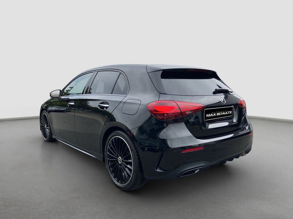 Fahrzeugabbildung Mercedes-Benz A 200 AMG*NIGHT*PANO*MULTIB LED*TOTW*KEYL*19ZOLL
