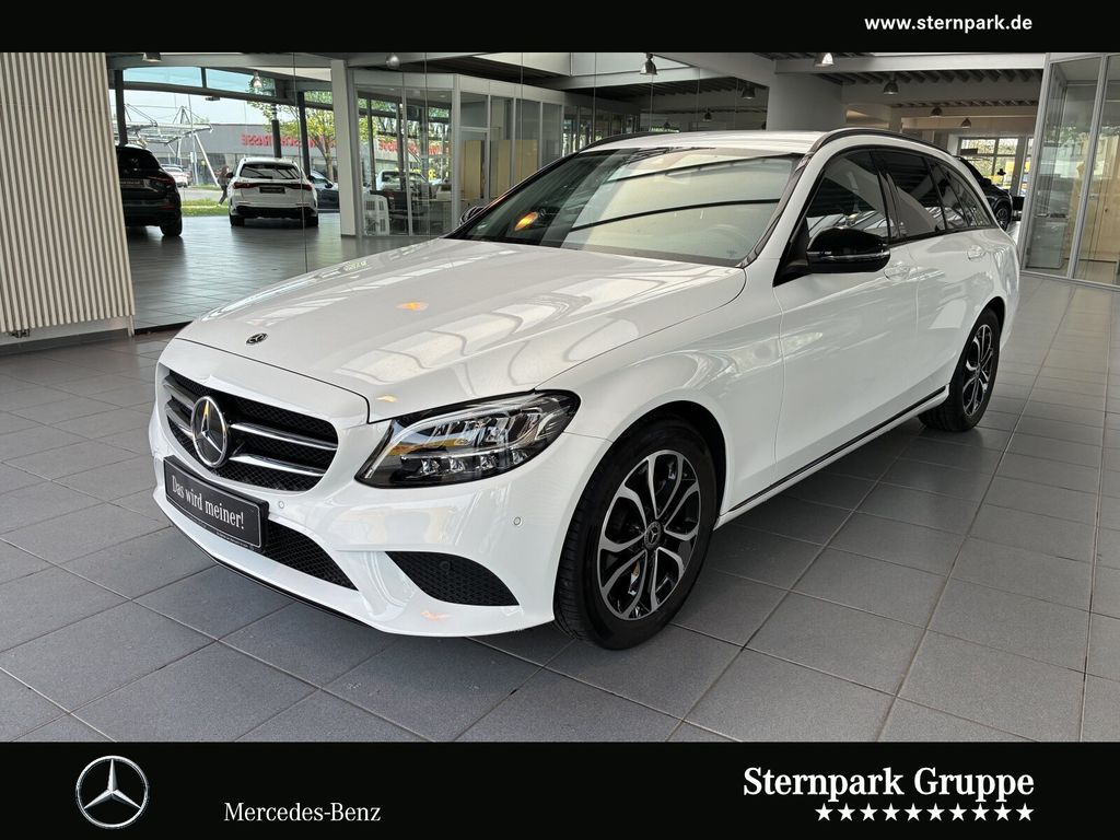 Image of Mercedes-Benz C 180