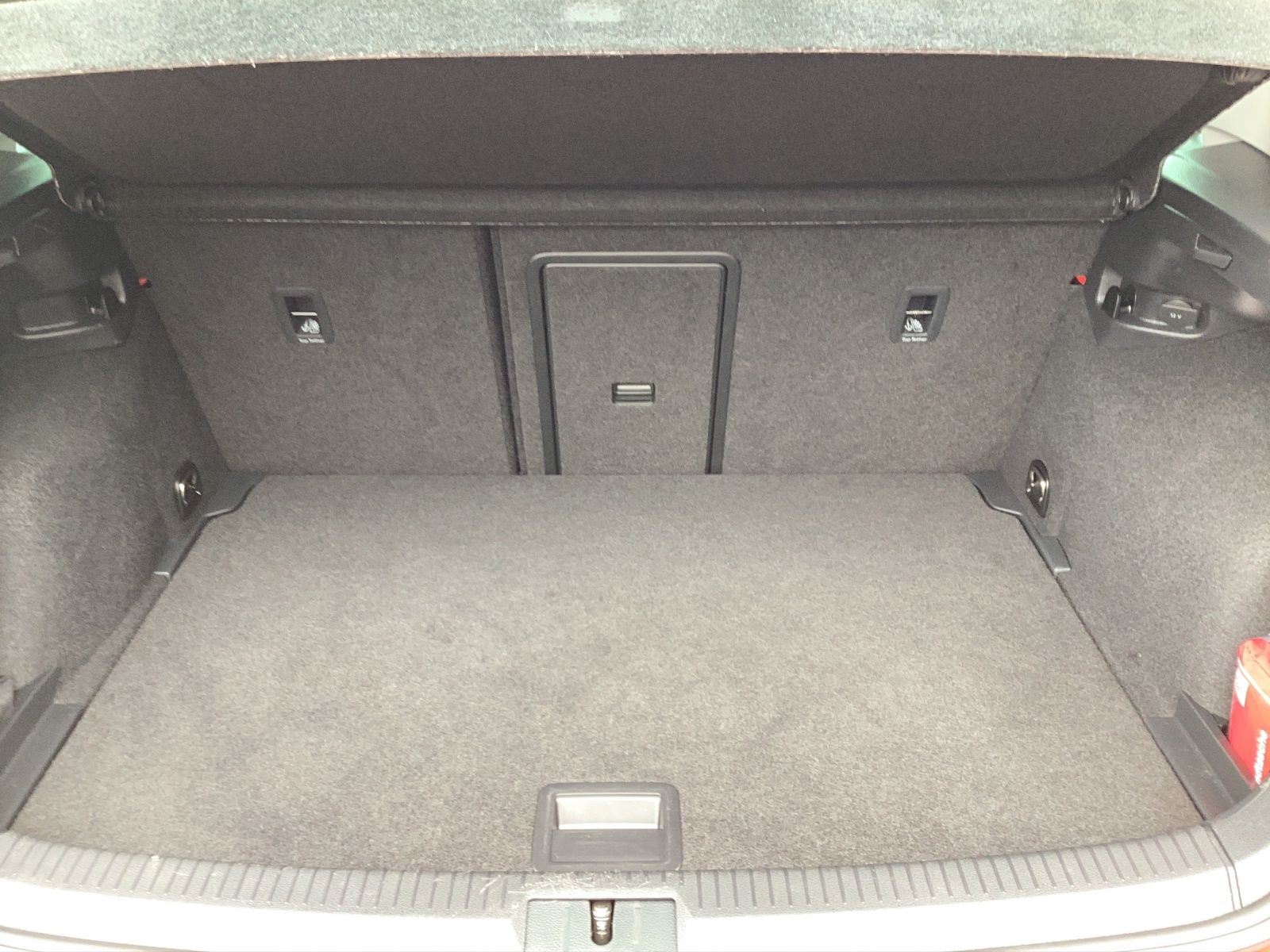 Fahrzeugabbildung Volkswagen Golf VIII TSI Comfortline