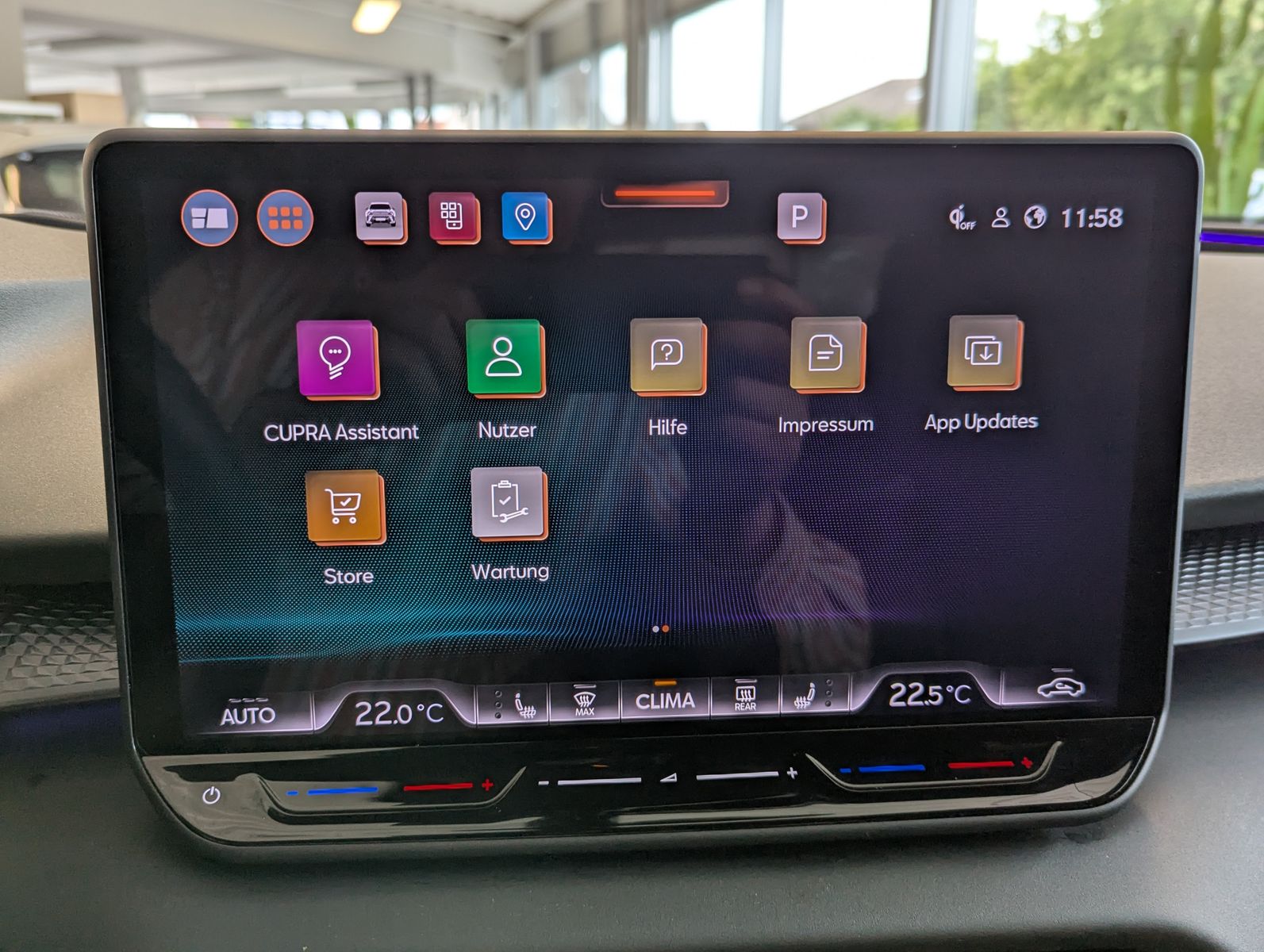 Fahrzeugabbildung CUPRA Terramar 1.5 TSI Tribe Senn Pano Matrix HUD AHK