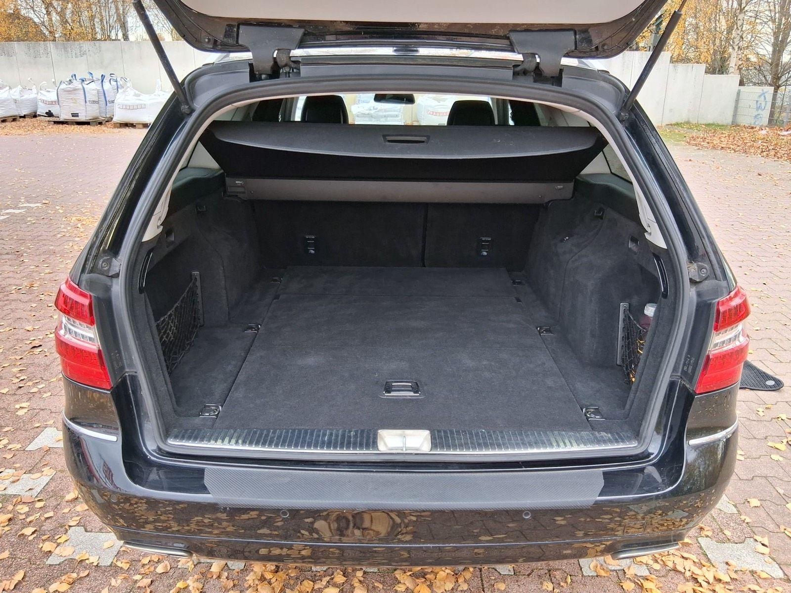 Mercedes-Benz E250 2012 — photo 9