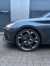 Cupra Leon 2.0 TSI 221kW VZ CUP DSG VZ CUP - Cupra Leon: Vz Cup