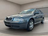Skoda Octavia Combi Tour*AHK - gebrauchte Skoda Octavia aus dem Jahr 2008