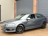 Audi S3 2.0 quattro/Navi/Schalter/Klimaauto/TLeder/CD - gebrauchte Audi S3 aus dem Jahr 2009