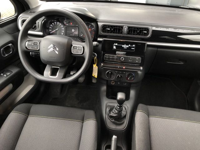 Fahrzeugabbildung Citroën C3 1.2 Feel SHZ+PDC+Klima+Tempomat+17"LM