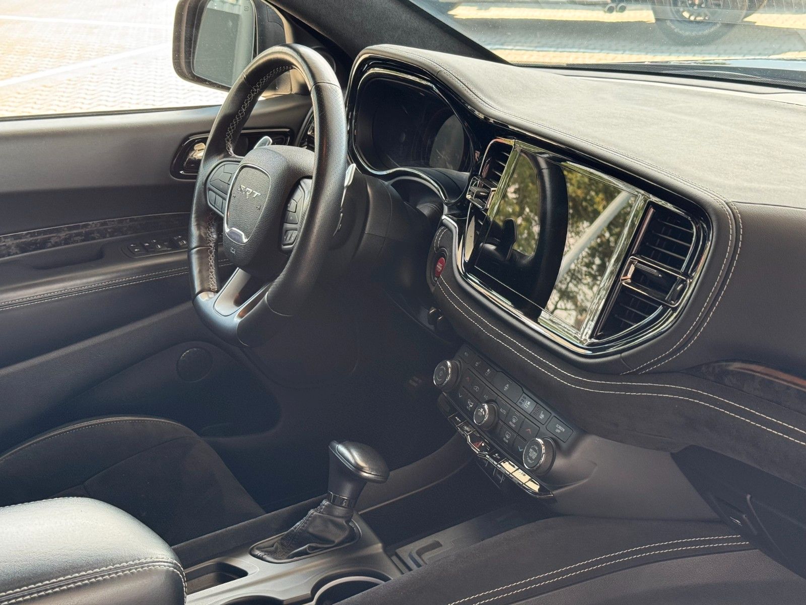 Fahrzeugabbildung Dodge Durango SRT Hellcat 6,2l Hemi Deutsche 1.Hand