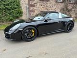 Porsche 991 Targa 4S 2. Hand Keramik*PDCC*Lift*Burmester - Porsche 991 in Frankfurt (Main)