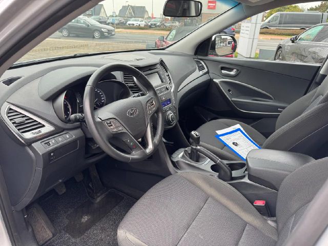 Hyundai Santa Fe Family 2WD