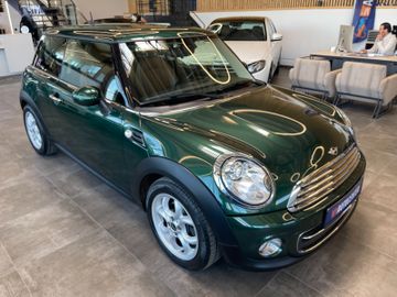 MINI Cooper *SHZ*PDC*NAVI*TEMPOMAT*LEDER*