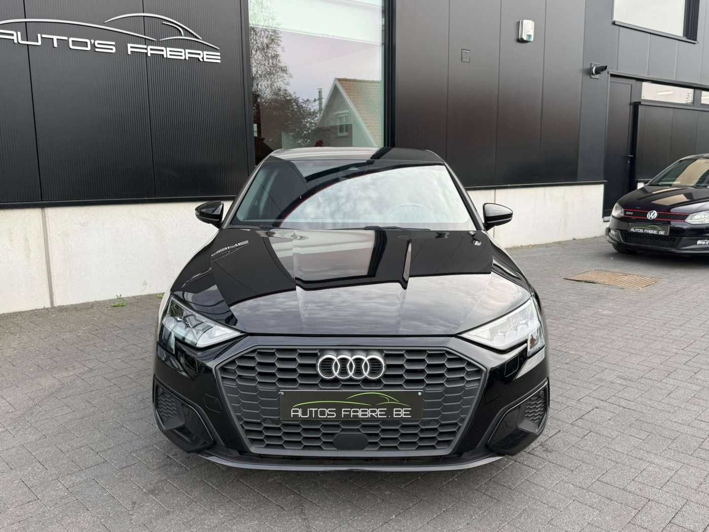 Audi A3 40 TFSI e  Plug in PHEV S Line S tronic Black imagem 2