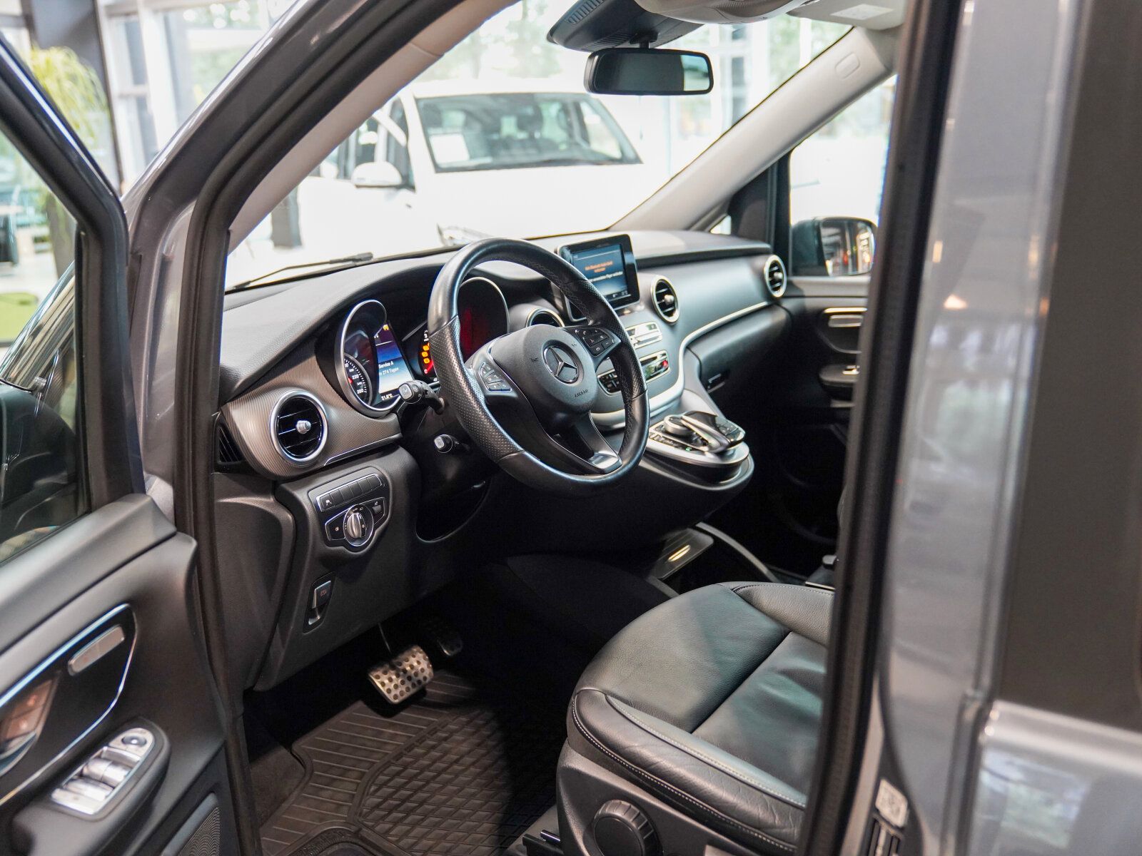Mercedes-Benz V 250 d EDITION Lang Sportpaket Standheizung AHK foto 19