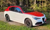 Alfa Romeo Stelvio 2.2 Diesel 16V 154kW Veloce AT8-Q4 V... - silberne Alfa Romeo Stelvio