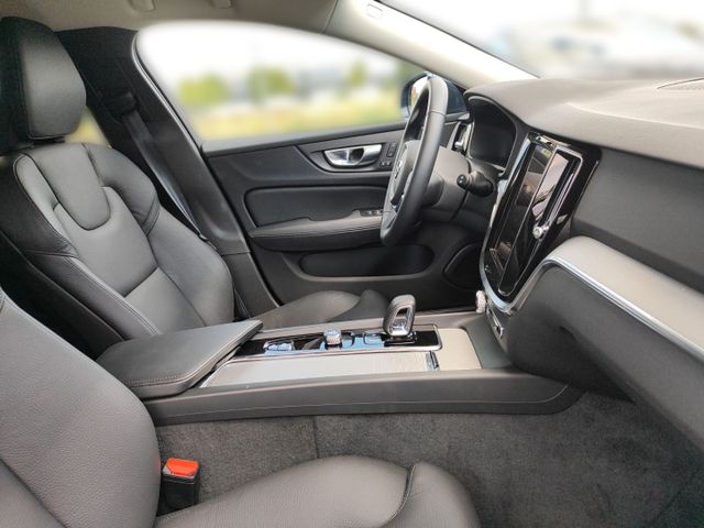 VOLVO V60 B4 (Bild 21 von Array)