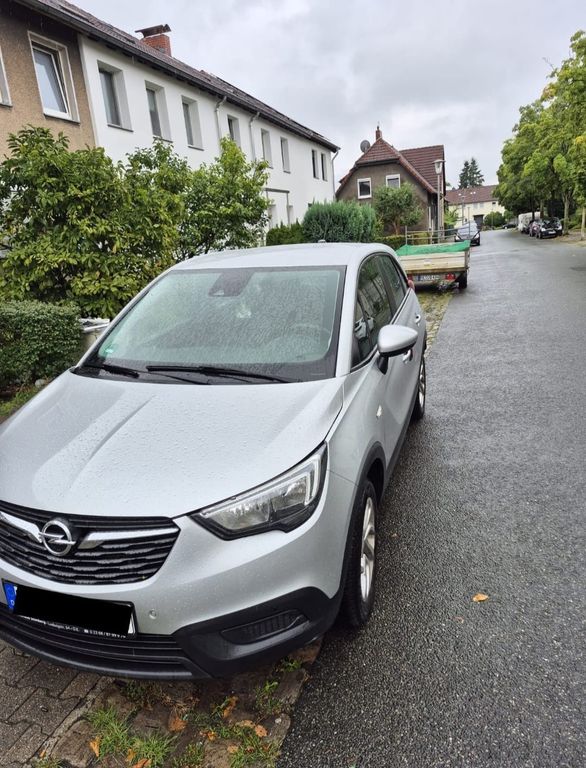 Image of Opel Crossland (X)