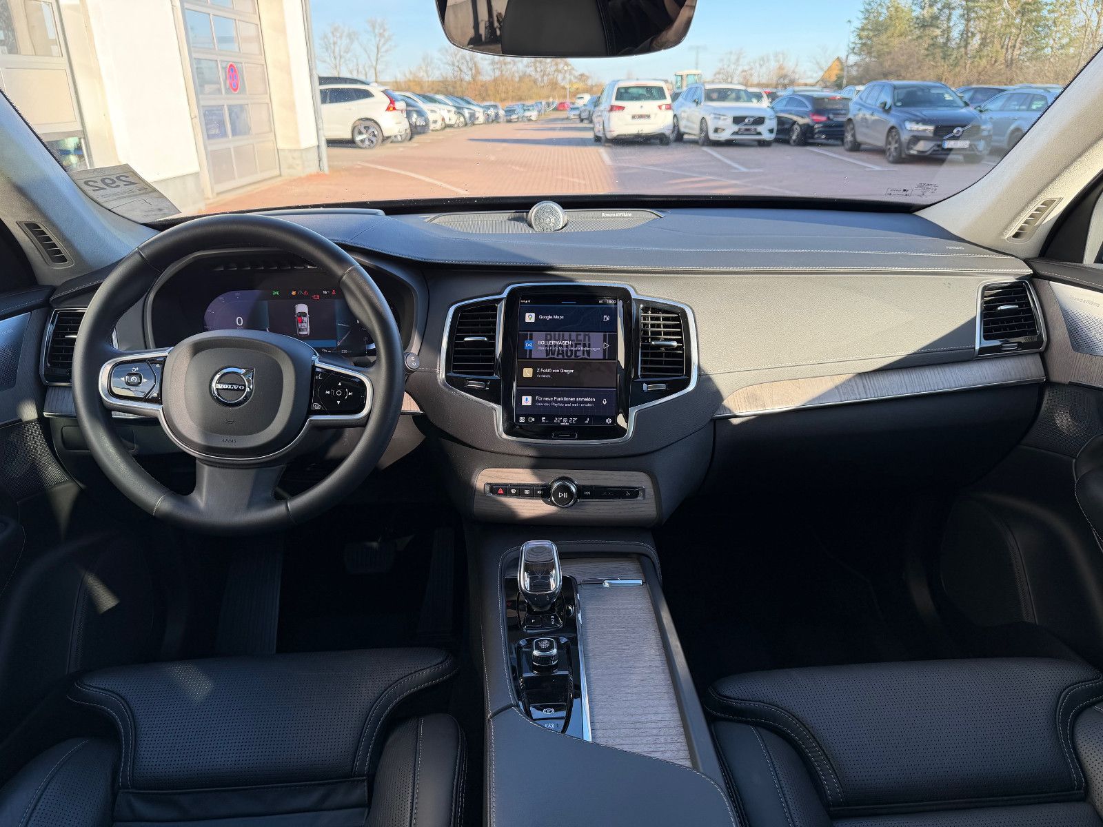 Fahrzeugabbildung Volvo XC90 B5 D Ultimate Dark AWD*B&W*LUFT*STHZG*360*