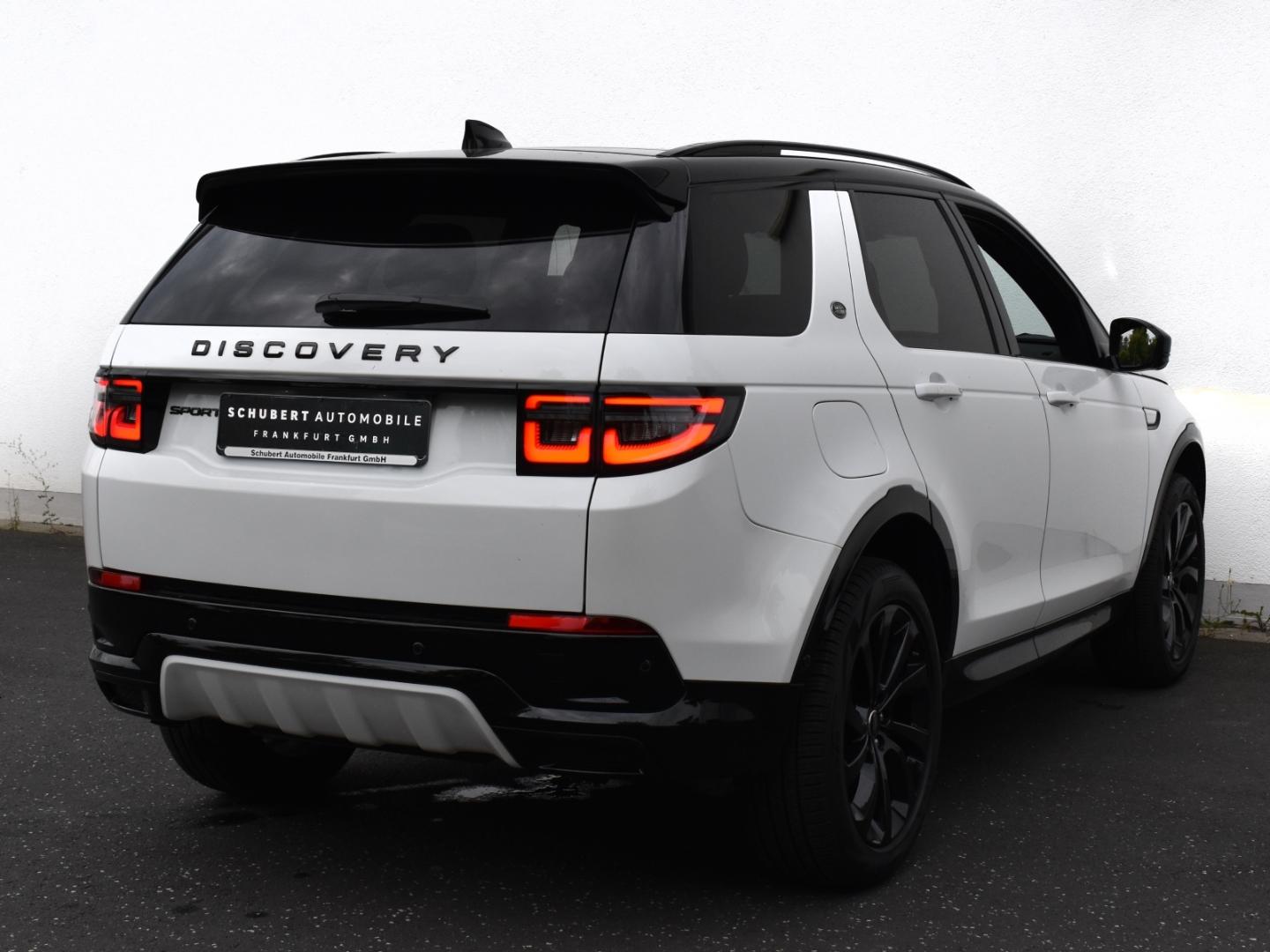 Land Rover Discovery Sport SE R-Dynamic 7 Sitze Face Pano A