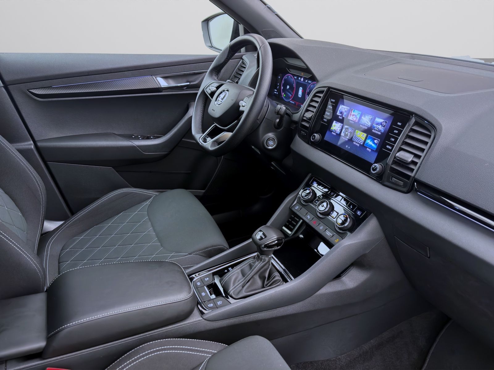 Skoda Karoq - Bild 17